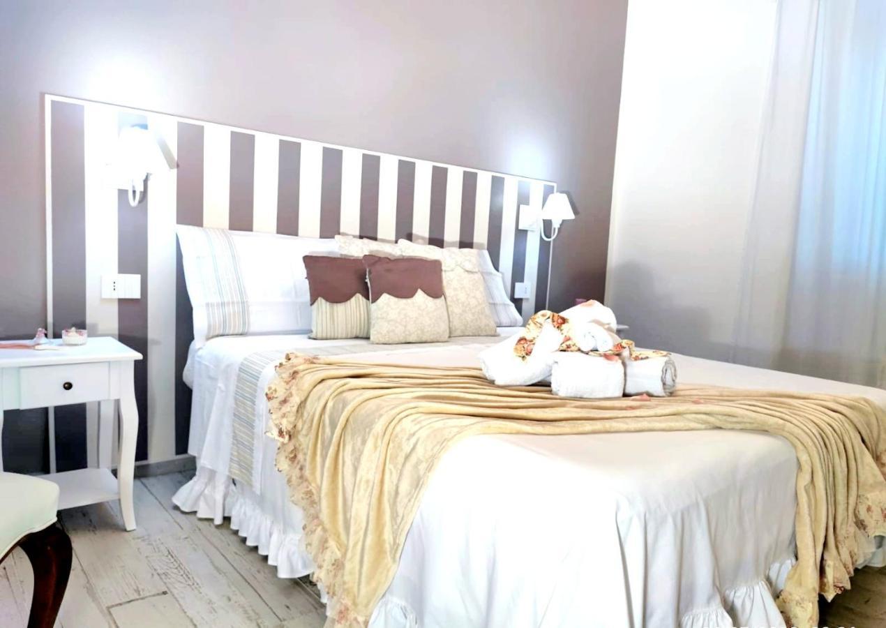 Golden House Ξενοδοχείο Porto Torres Εξωτερικό φωτογραφία